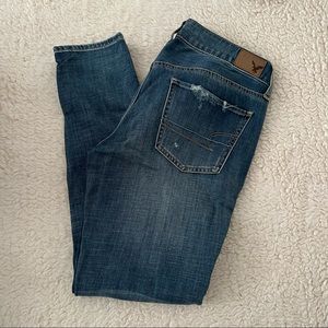 AE Tomgirl Jeans